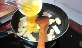 吃瓜厨房豆腐煎蛋,吃瓜厨房里的家常美味