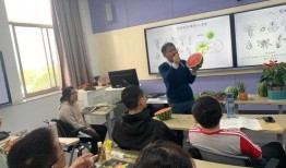 吃瓜大会诗句,品味人生百态，共赏世间繁华