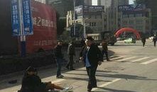 吃瓜群众警车现场,吃瓜群众围观纪实