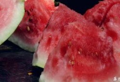 喝茶吃瓜打牌,休闲时光乐无边