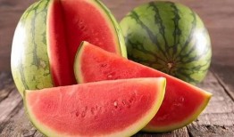 吃瓜都是在哪看的,吃瓜群众都在哪里“围观”热点事件？