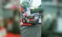 吃瓜研究人聚集